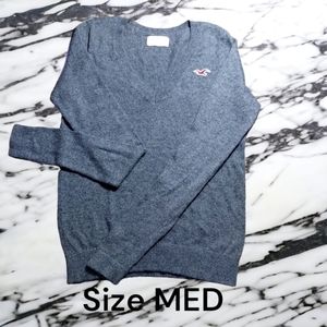 EUC Hollister V-Neck Sweater Sz MED